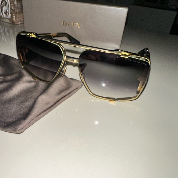 Dita Souliner -Two Men’s Sunglasses - Picture 1 of 4